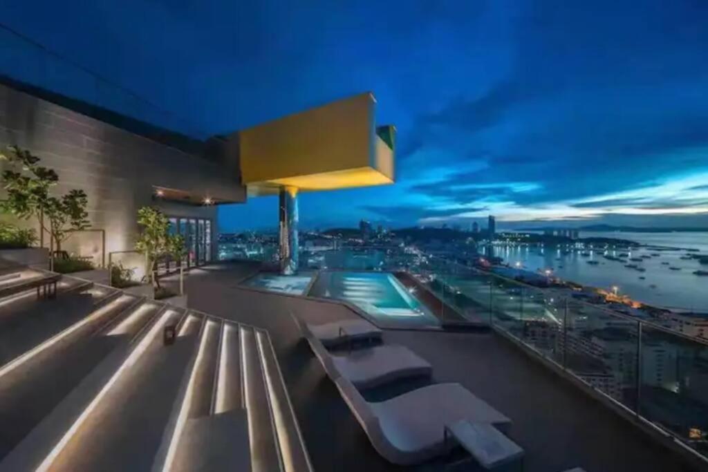 Edge Central Pattaya Seaview Residence Exterior foto