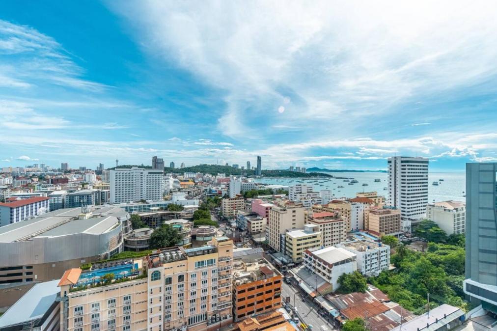 Edge Central Pattaya Seaview Residence Exterior foto
